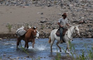 packing rocks for the bathroom floor